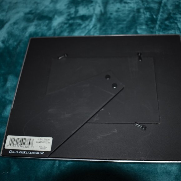 Hallmark Silver Girls 4 x 6 Photo Picture Frame - Picture 5 of 6